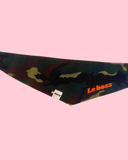 Bandana pour chien à message LE BOSS