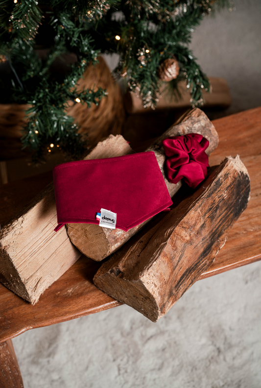 LE CHOUCHOU SCRUNCHIE VELOUR ROUGE